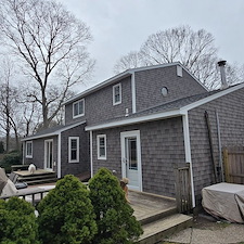 High-end-cedar-vinyl-siding-project-in-Bellport-New-York 0